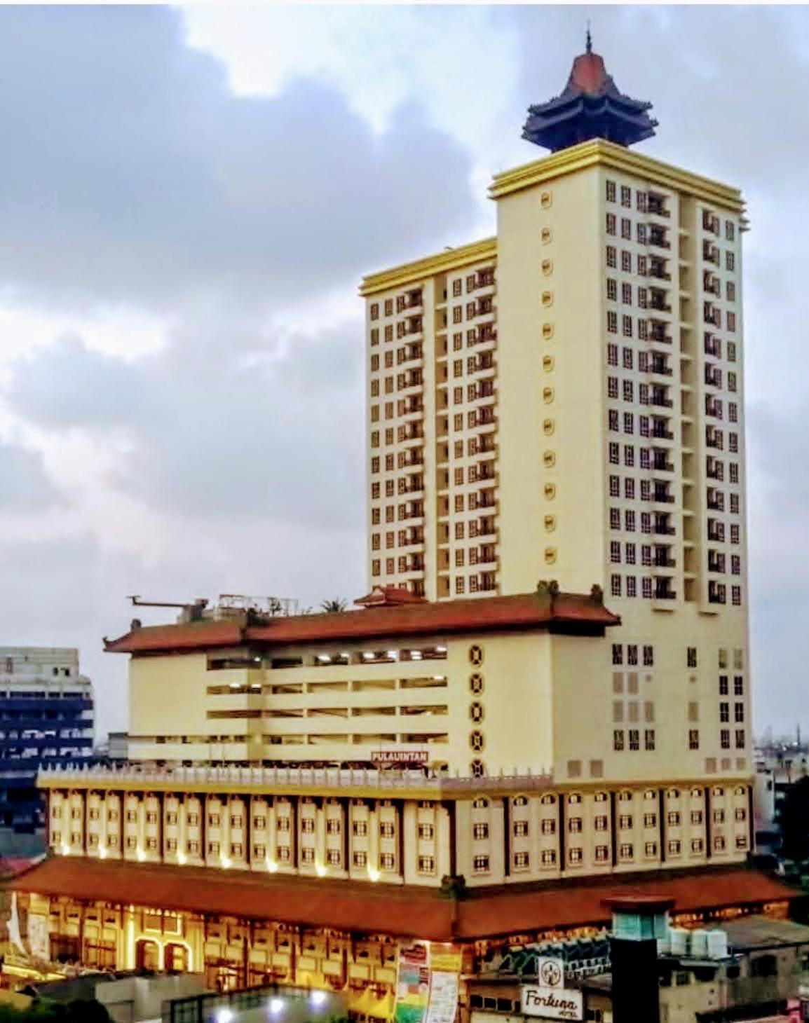 2Br Lucky Tower Residence Jakarta Old Town Top Floor Condo Exterior foto