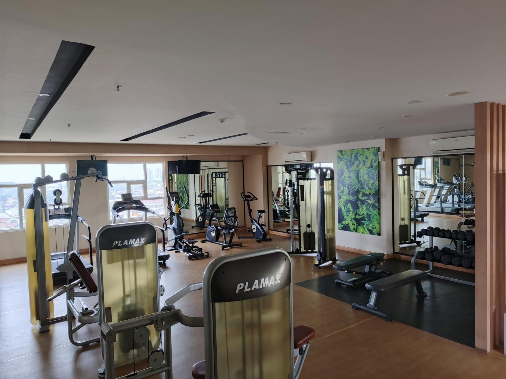 2Br Lucky Tower Residence Jakarta Old Town Top Floor Condo Exterior foto