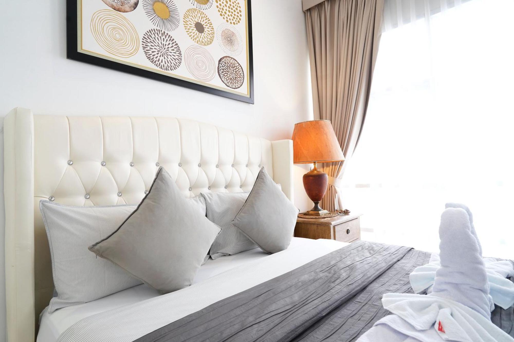 2Br Lucky Tower Residence Jakarta Old Town Top Floor Condo Exterior foto